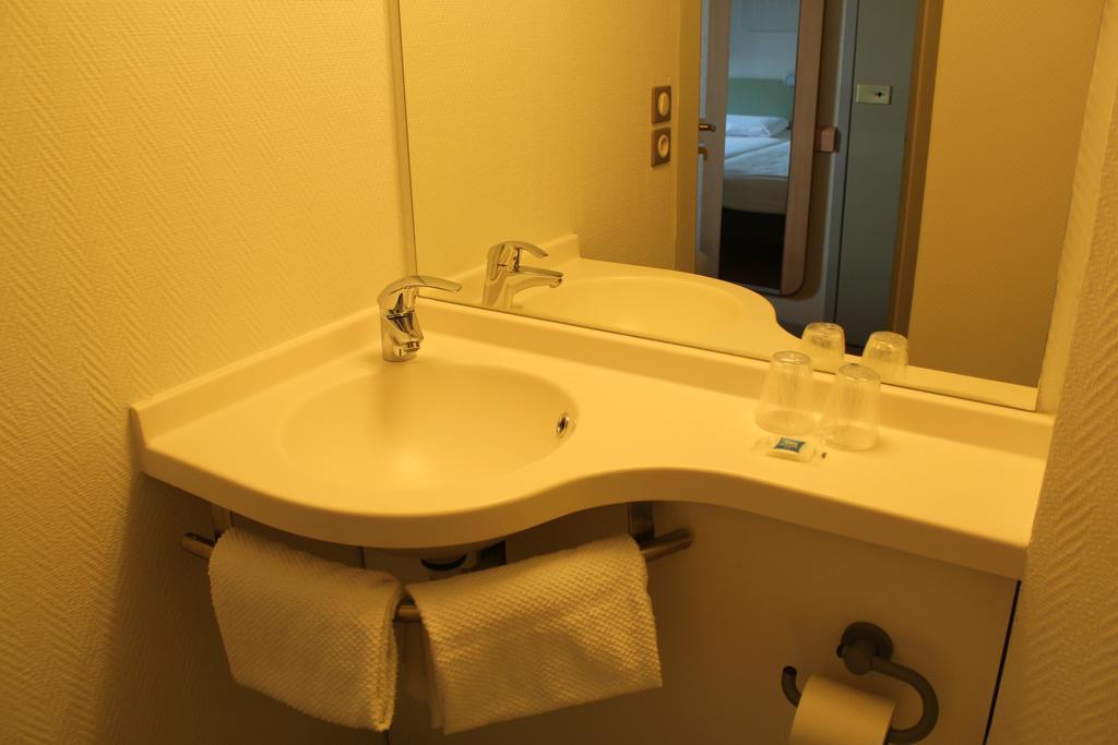 Ibis Budget Laval Hotel