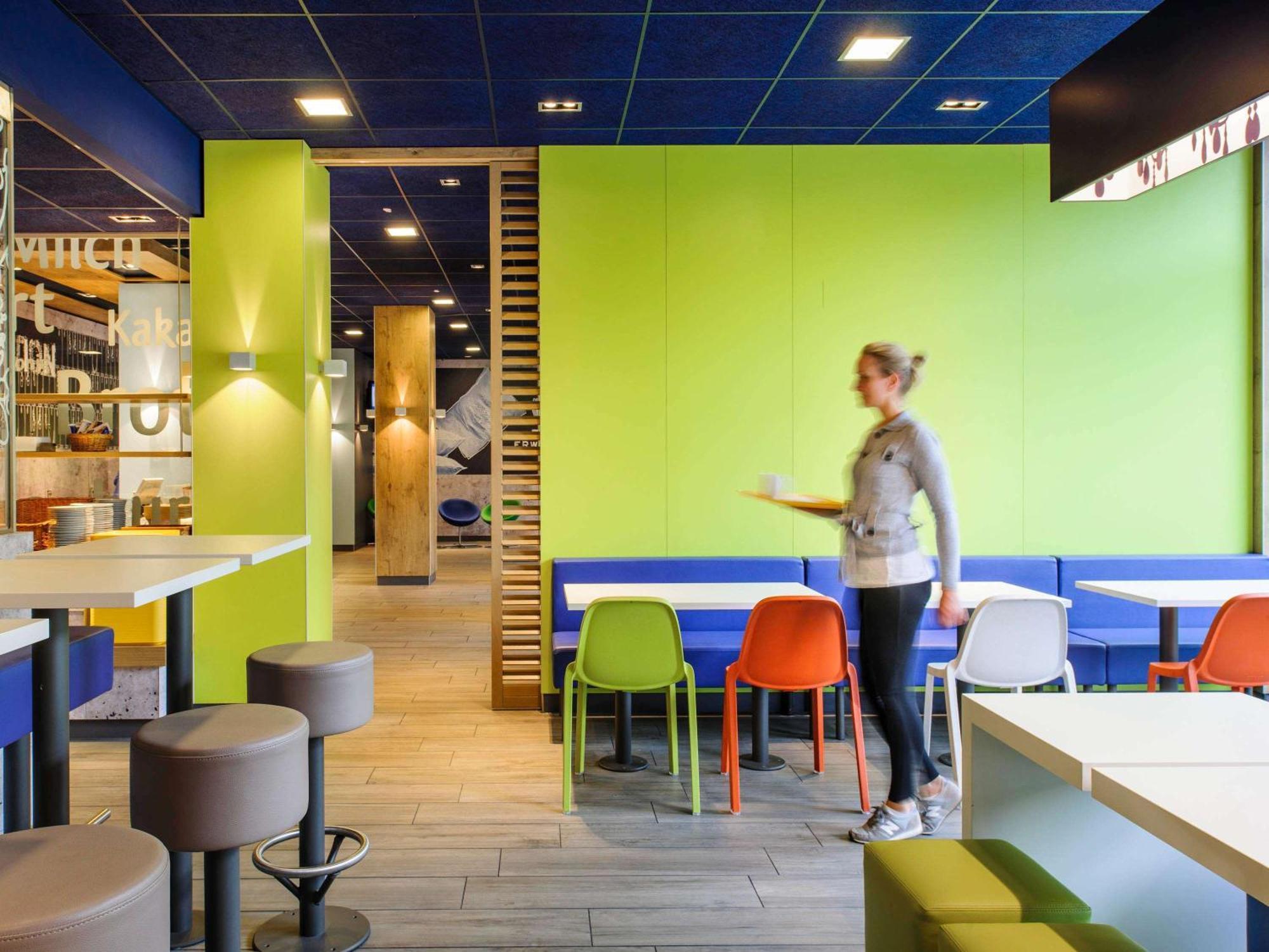 Hotel Ibis Budget Laval 2*
