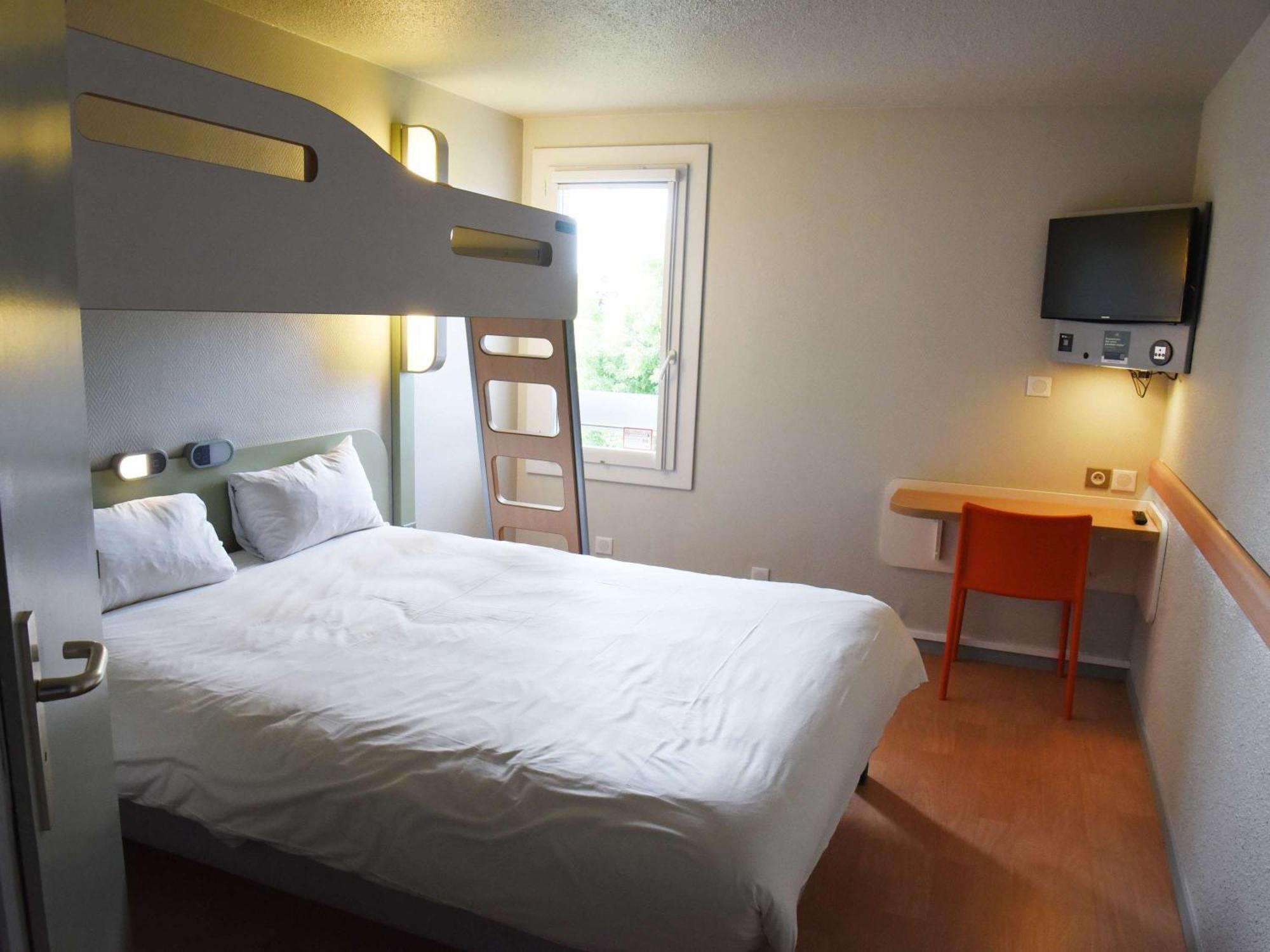 Ibis Budget Laval Hotel