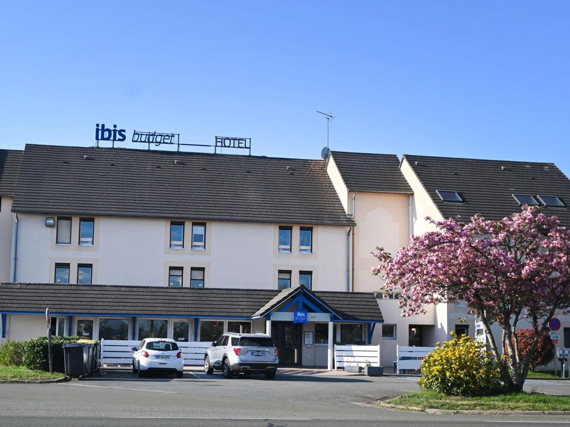 Ibis Budget Laval Hotel 2*