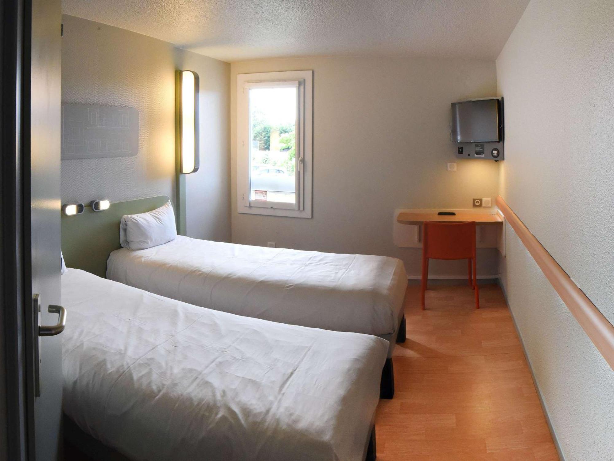 Hotel Ibis Budget Laval 2*