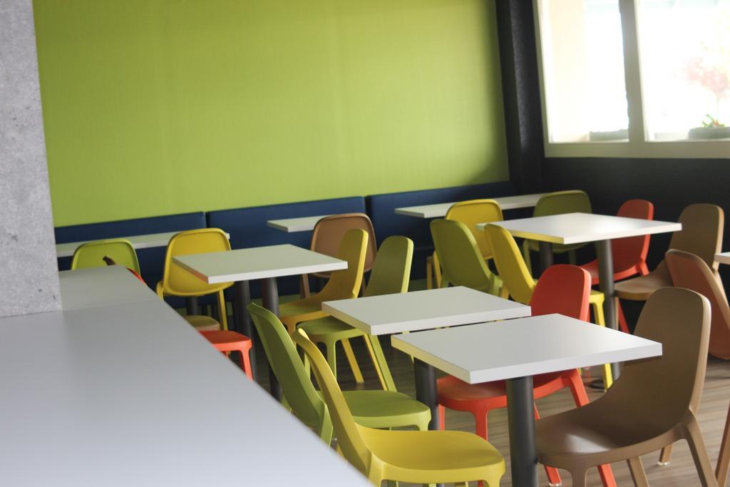 Hotel Ibis Budget Laval Bonchamp Les Laval